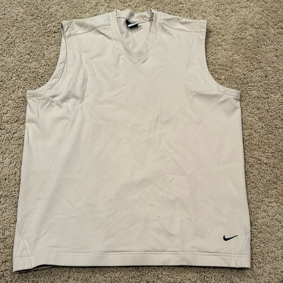 Nike Other - Nike Fit Dry vest